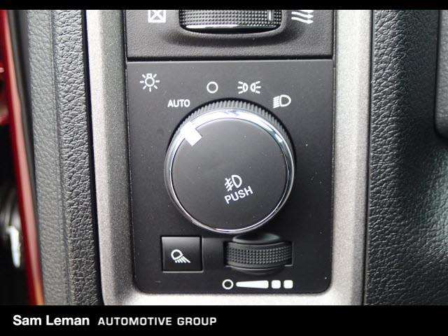 2017 RAM Ram Pickup 1500 4x4 Express 4dr Quad Cab 6.3 ft. SB Pickup